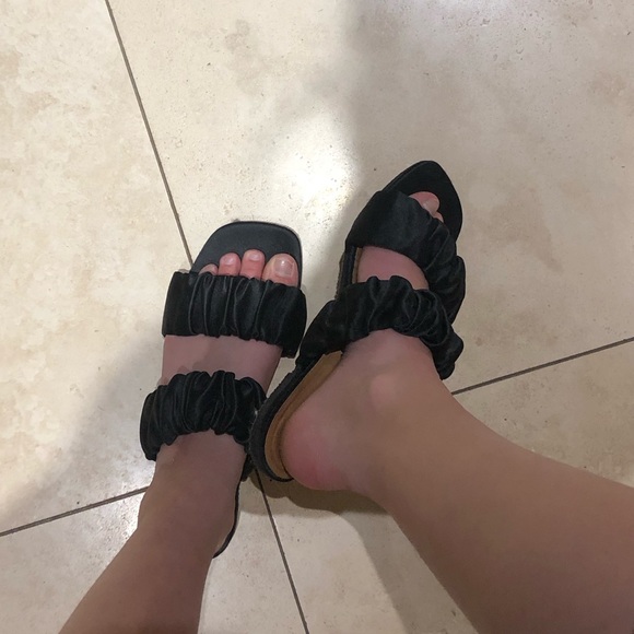 Free people sandals✨ - Picture 1 of 3